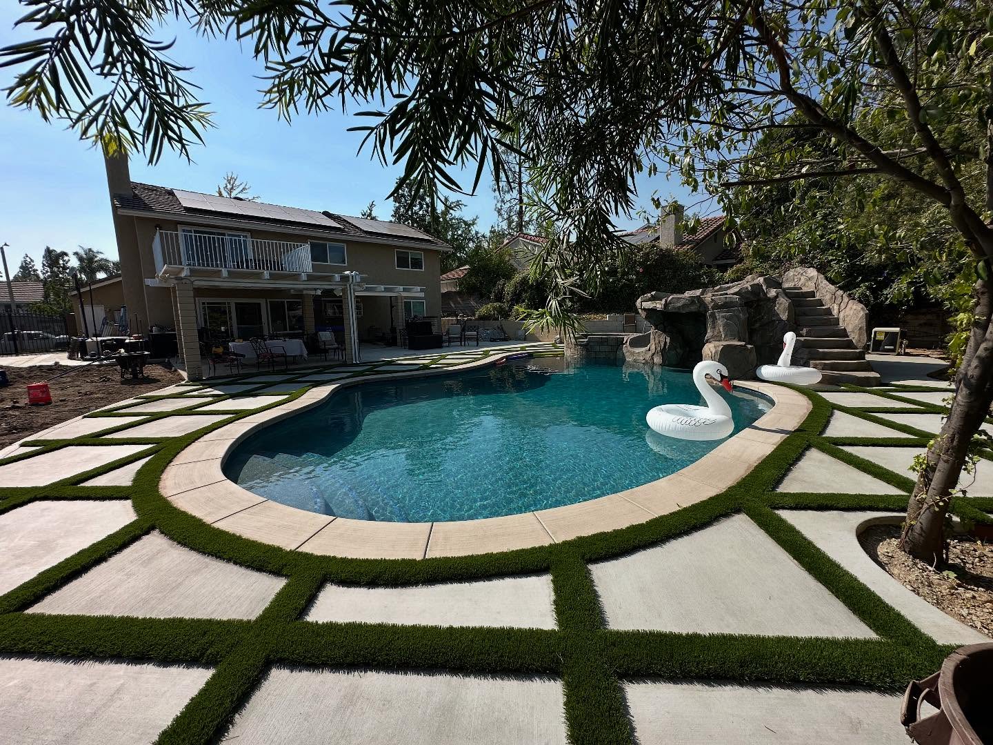 Concrete Pabers and Artificial Grass Strips for RV and Pool Deck Strips – Artificial Grass Replacement, San Bernardino Turf Cleaning